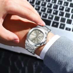 men's analog watch stainless steel strap, hardlex crystal, luminous, water resistant